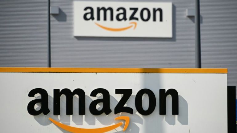 Licenciements, mesures de protection non respectées& des salariés d'Amazon veulent faire une grève en ligne