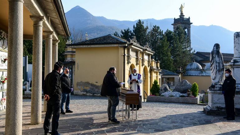 Coronavirus en Italie: reportage exclusif au coeur de Bergame, la ville martyre qui ne compte plus ses morts