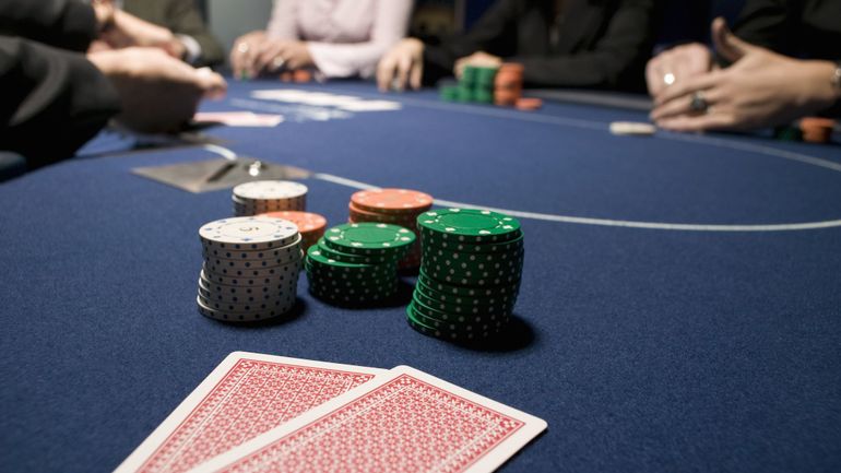 La police anversoise démantèle un tournoi de poker illégal