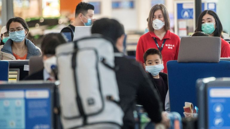 Coronavirus en Chine : des centaines de vols annulés à Shanghaï après sept cas de Covid-19