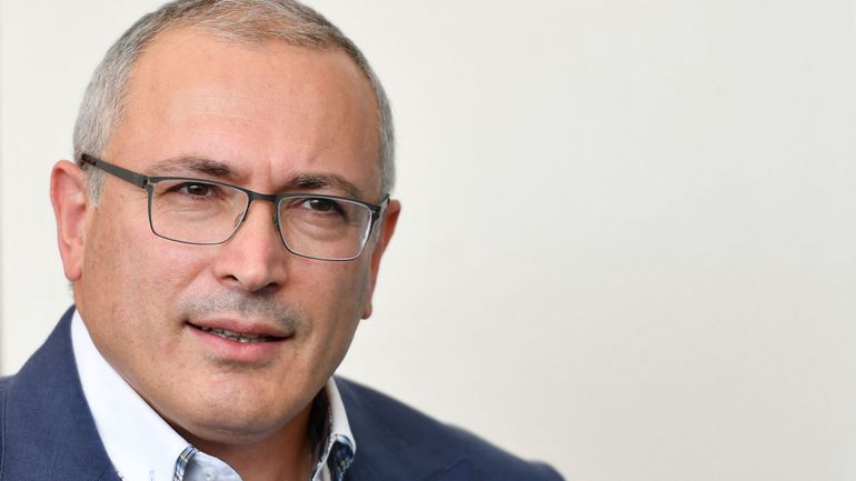 La police russe présente dans deux médias d'opposition liés à l'opposant Mikhaïl Khodorkovski