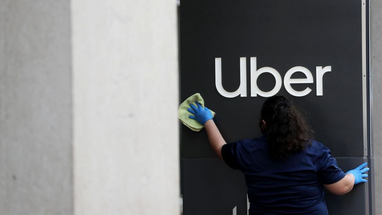 Les investisseurs d'Uber font pression sur son patron pour obtenir une voiture autonome