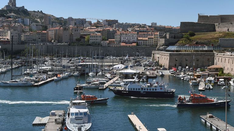 Coronavirus en France : un bateau italien se voit refuser une escale à Marseille