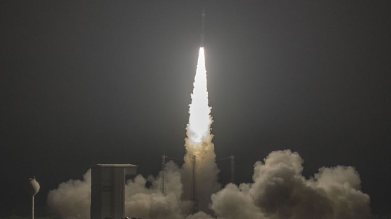 La fusée Vega décolle enfin de Kourou, avec deux satellites belges à bord