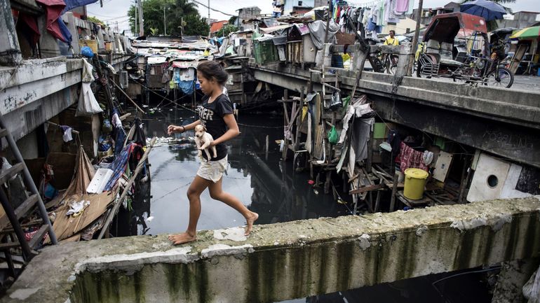Des milliers de personnes sans abri après un incendie dans le bidonville de Manille