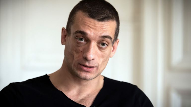 France: Piotr Pavlenski et sa compagne placés en garde à vue dans l'affaire Griveaux