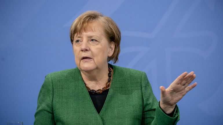 Coronavirus : Angela Merkel soutient la menace de l'Union européenne de bloquer les exportations du vaccin AstraZeneca