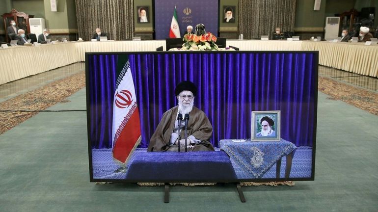 Coronavirus : l'Iran va rouvrir des mosquées pour trois nuits sacrées