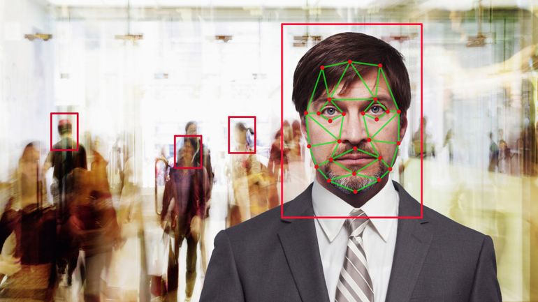 Vos photos sur le net scannées et revendues sous forme d'infos aux polices: plainte déposée contre une technologie de reconnaissance faciale