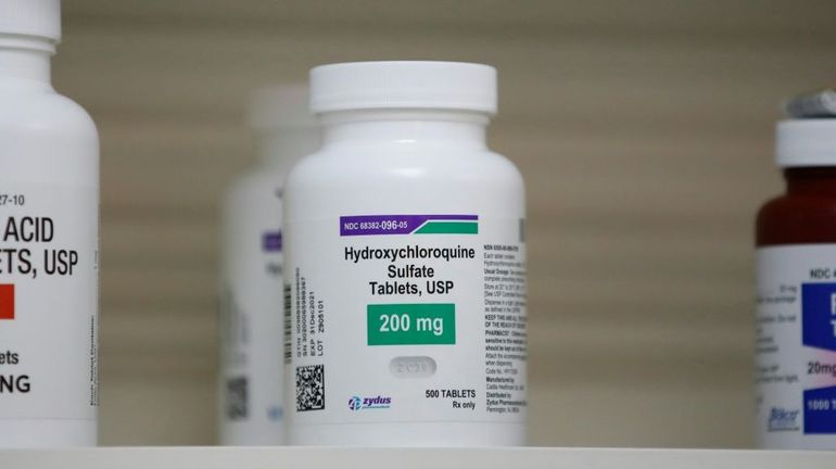Covid: Novartis arrête son étude sur l'hydroxychloroquine faute de participants