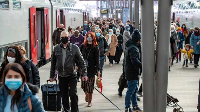 La côte belge attire des navetteurs, la SNCB active son plan de congestion