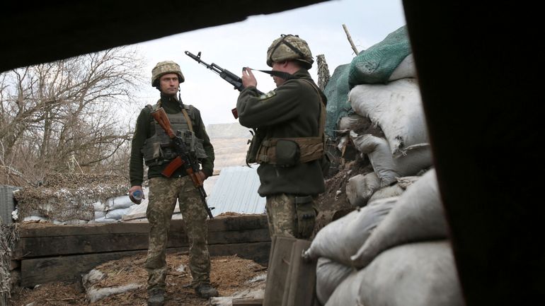 La Russie annonce le début du retrait de ses troupes près de l'Ukraine