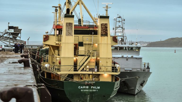 France : le port de Boulogne bloqué par des pêcheurs pour protester contre les bateaux néerlandais