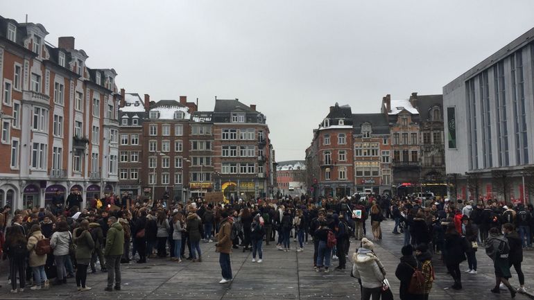 Youth for Climate: plus de 400 étudiants rassemblés à Namur (Photos)
