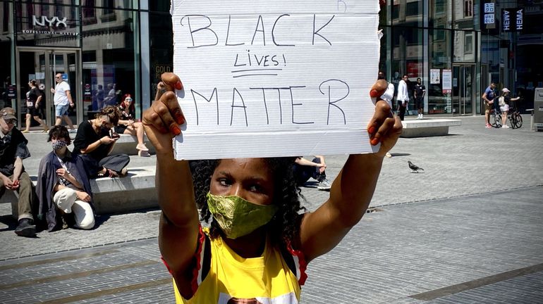 Petite manifestation Black Lives Matter à Bruxelles malgré l'annulation