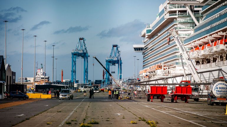 Coronavirus: un navire de croisière autorisé à accoster à Zeebrugge, mais sans débarquer ses passagers
