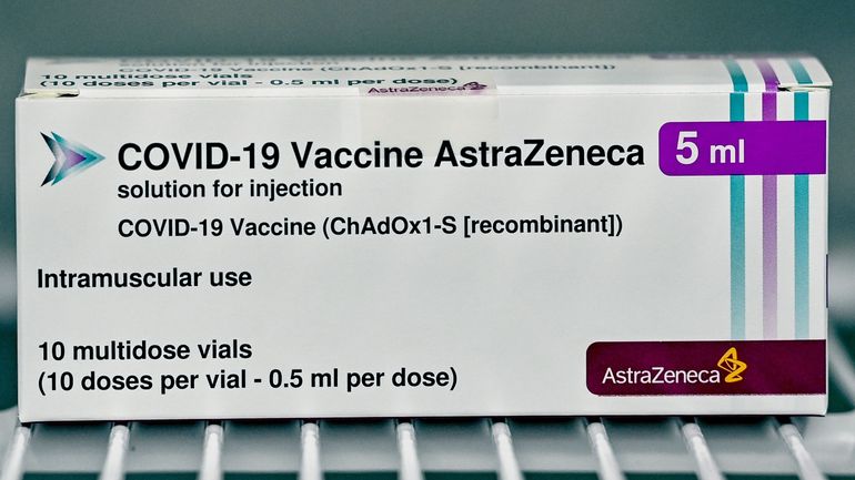 Vaccination : L'UE ne renouvellera pas l'an prochain ses contrats avec AstraZeneca et Johnson & Johnson, selon La Stampa