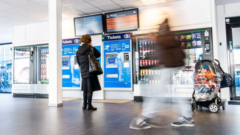 Déconfinement en Belgique : le port de masque obligatoire dans les transports, la SNCB approuve