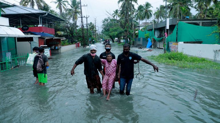 Inde : le passage du cyclone Tauktae fait plusieurs morts et 23 pêcheurs sont portés disparus