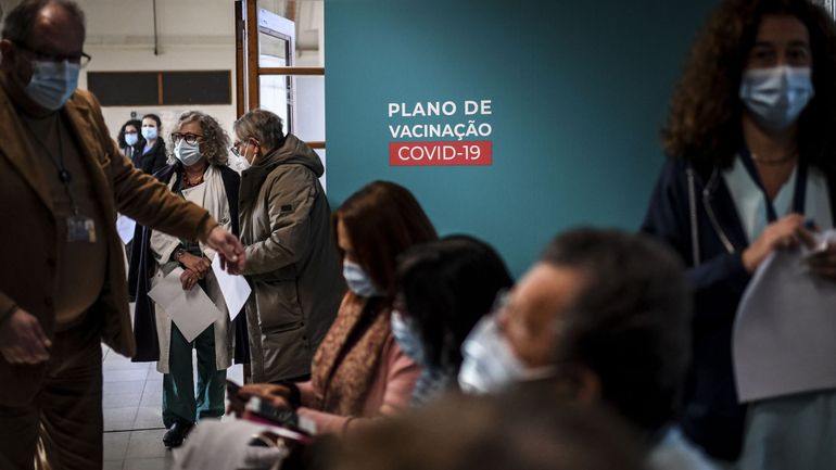 Coronavirus au Portugal : record d'infections, le président en isolement