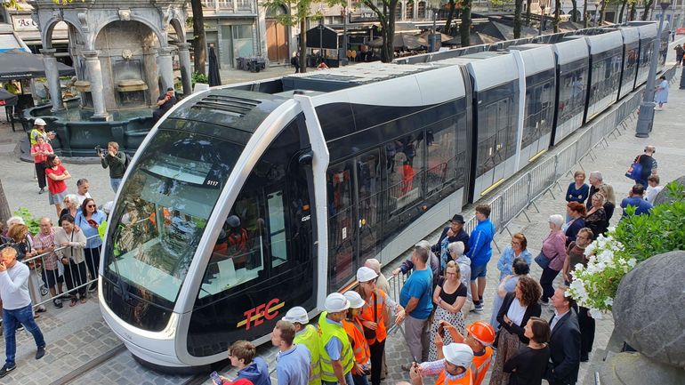 Cest officiel la mise en service du tram de Liège reportée au 15