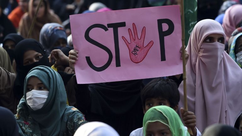 Pakistan : nouvelle affaire de viol et meurtre d'une petite fille, 17 personnes arrêtées