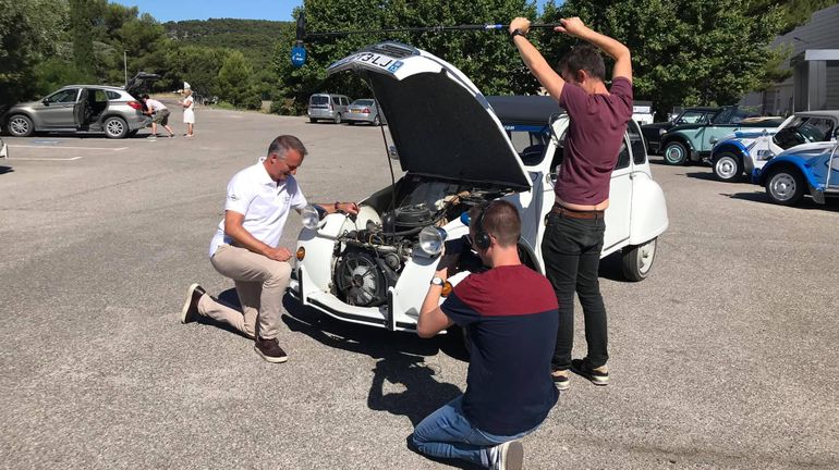 France : un moteur électrique dans des 2CV pour 