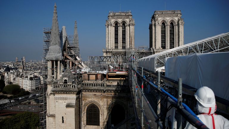 Incendie à Notre-Dame de Paris et pollution au plomb : le parvis de Notre-Dame de Paris fermé provisoirement