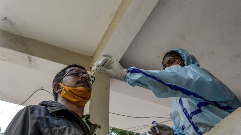 Coronavirus en Inde : le seuil des sept millions de cas franchi