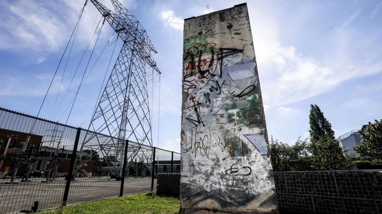 Elia installe un morceau du Mur de Berlin sur son site à Bruxelles