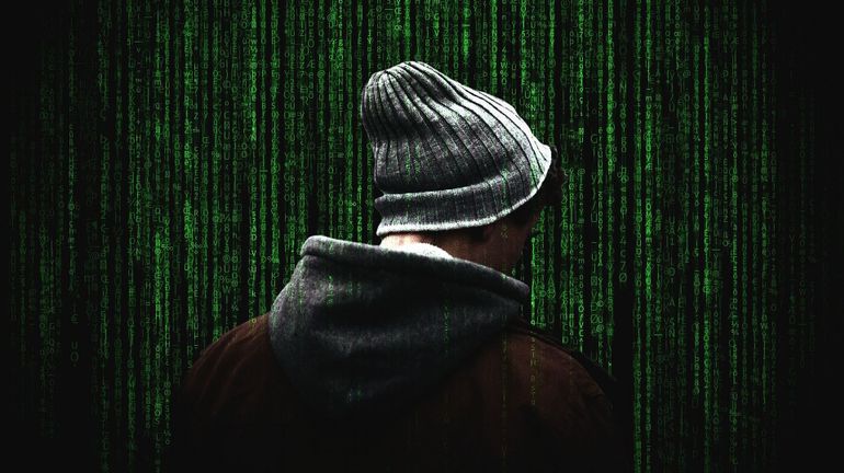 Cybercriminalité : un hacker de 17 ans inculpé pour avoir piraté les comptes Twitter de célébrités, dont Barack Obama et Elon Musk