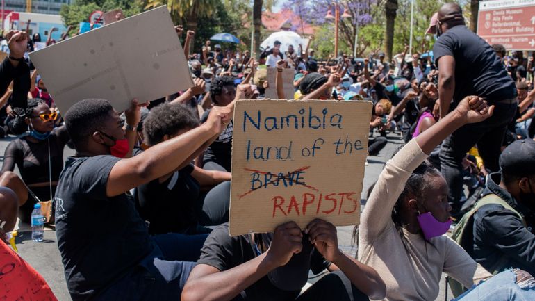 Namibie : une manif anti-feminicide dispersée avec des gaz lacrymogènes