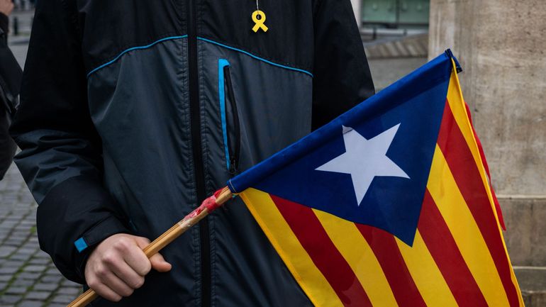 La Catalogne organisera des élections anticipées le 14 février