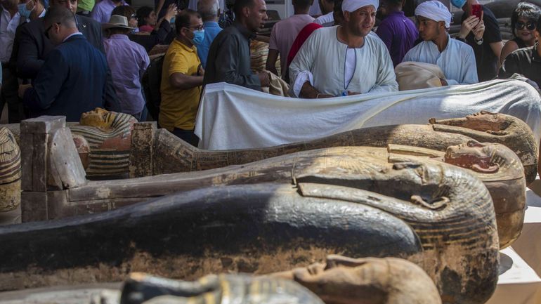 Saqqara: l'Egypte dévoile 59 sarcophages intacts, 