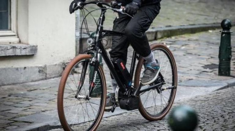 L'usage du vélo électrique progresse, un Belge sur six en utilise un, selon Vias