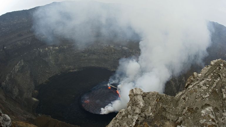 République démocratique du Congo : le volcan Nyiragongo est entré en soudaine activité