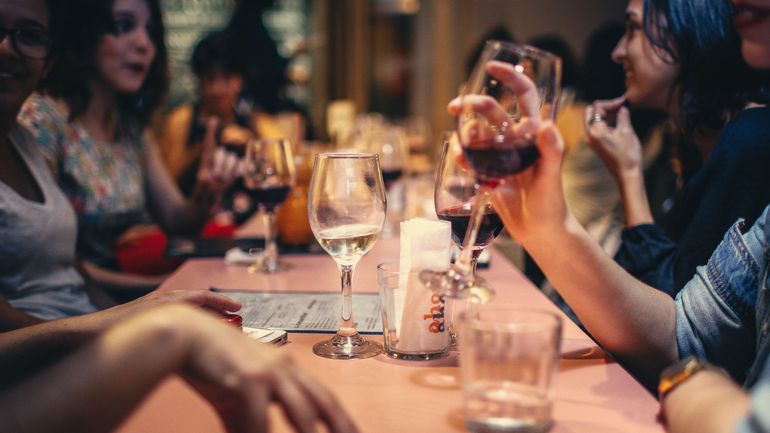 Les restaurants, lieux de fortes contaminations au coronavirus? Oui, selon une étude américaine
