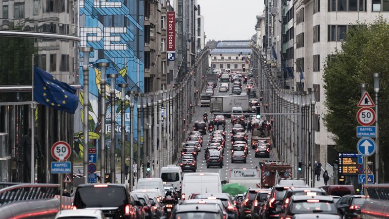 Taxe kilométrique à Bruxelles : trois organisations patronales régionales rejettent le péage urbain