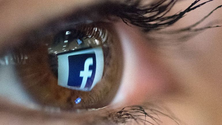 Transfert de données: Facebook échoue à bloquer une enquête du régulateur irlandais