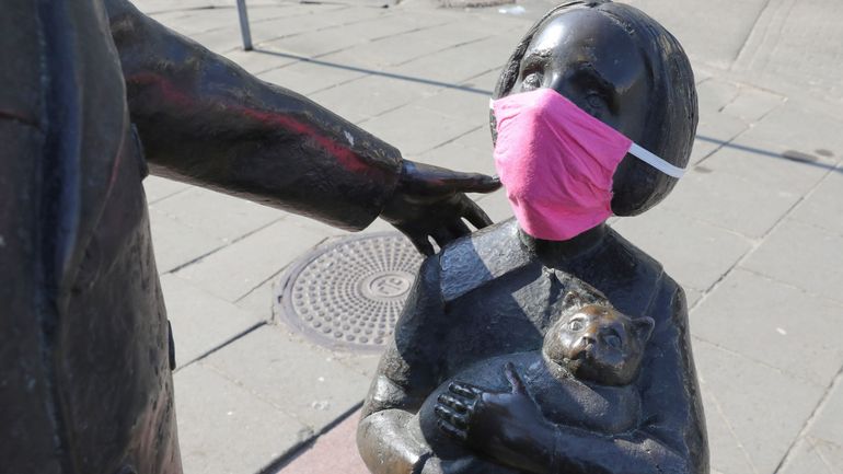 Coronavirus dans les pays baltes: les Lituaniens sont désormais obligés de porter un masque
