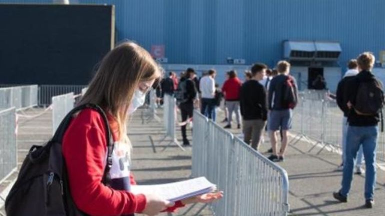 Les étudiants qui kottent ensemble considérés comme un ménage