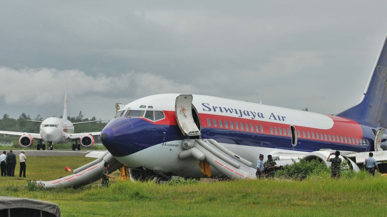 Perte de contact avec un avion de ligne après son décollage de Jakarta, une cinquantaine de passagers à bord