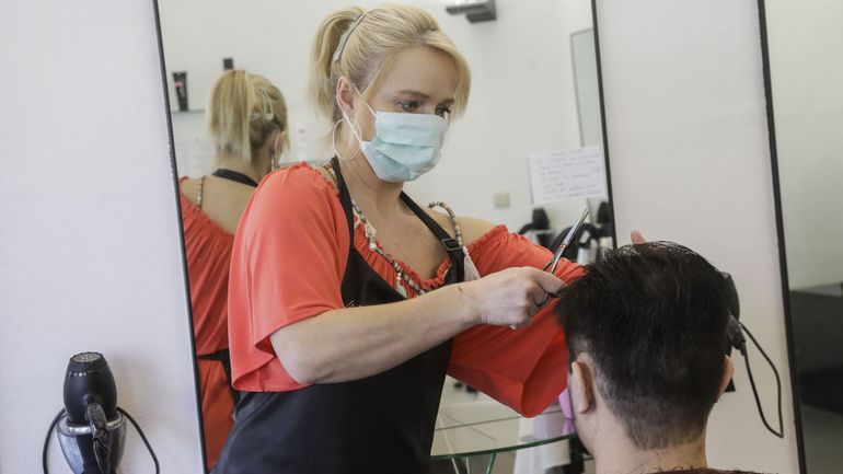Coronavirus : le conseil des ministres décide de la fermeture des coiffeurs jusqu'au 5 avril