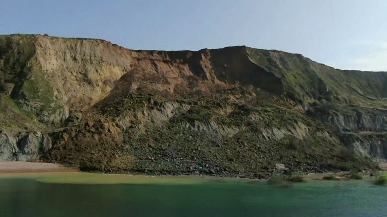Effondrements de falaises : un phénomène inéluctable des deux côtés de la Manche