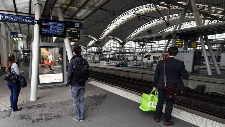 Le trafic ferroviaire interrompu entre Bruxelles et Louvain après un accident de personne