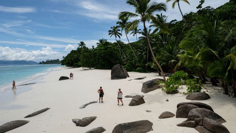 Coronavirus aux Seychelles : malgré un taux de vaccination exceptionnel, l'archipel connaît une recrudescence des cas