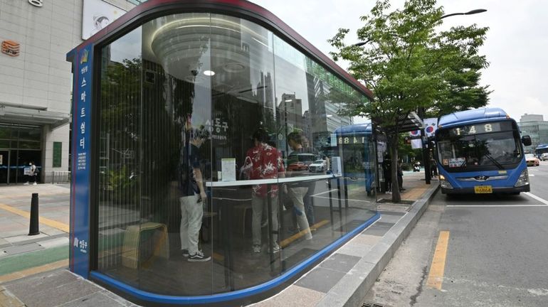 Corée du Sud : des arrêts de bus haute technologie pour mieux lutter contre le coronavirus