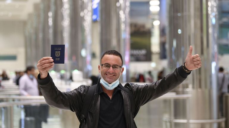 Les Emirats Arabes Unis lancent un système de visas touristiques pour les Israéliens