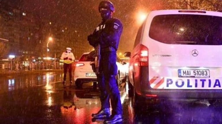 Coronavirus : les Roumains confinés à leur tour, l'armée dans la rue
