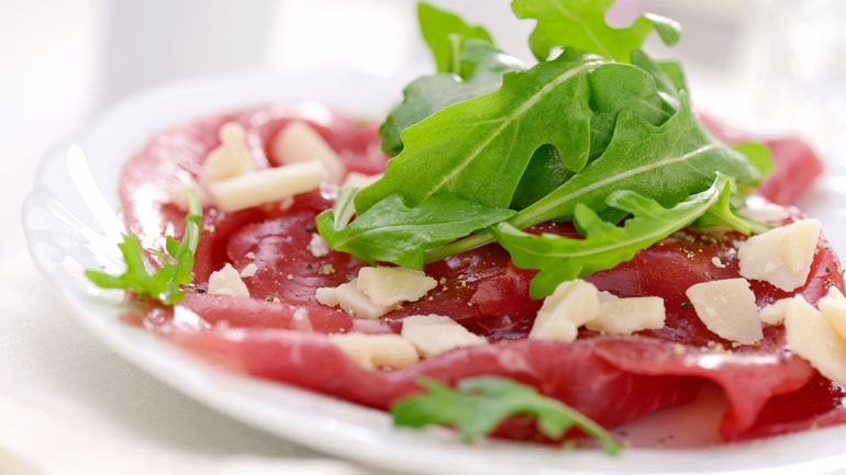 Recette de Carlo: Carpaccio parmesan-roquette